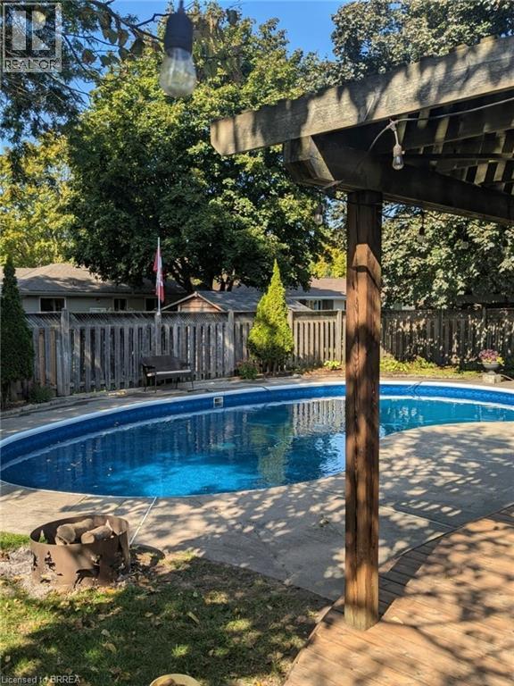 14 Meadow Road, Brantford, Ontario  N3R 3L1 - Photo 26 - 40777591