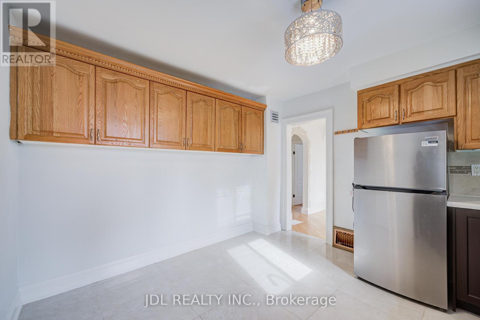 138 Wesley Street W, Toronto, Ontario  M8Y 2X1 - Photo 20 - W12550452