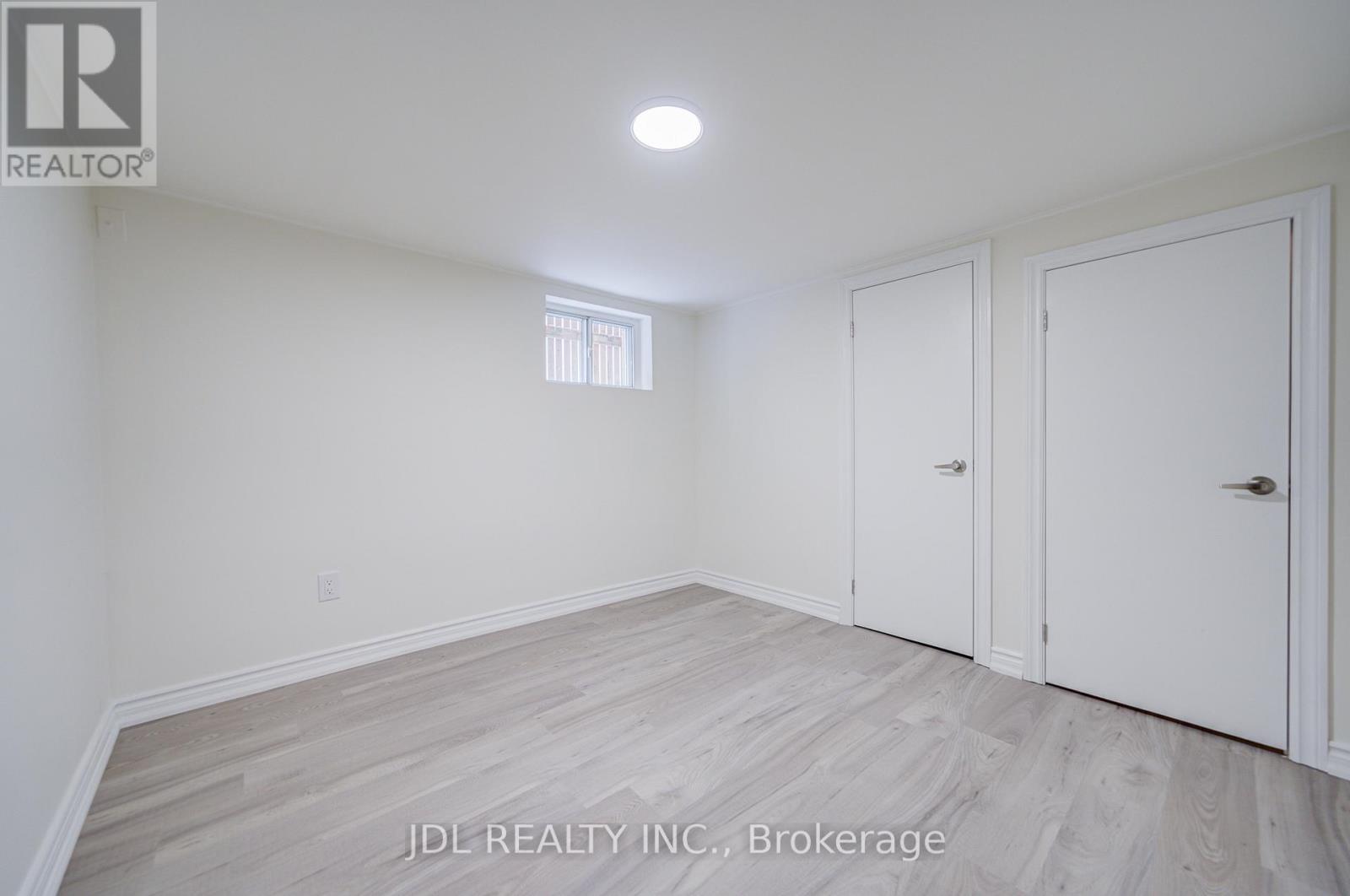 138 Wesley Street W, Toronto, Ontario  M8Y 2X1 - Photo 31 - W12550452