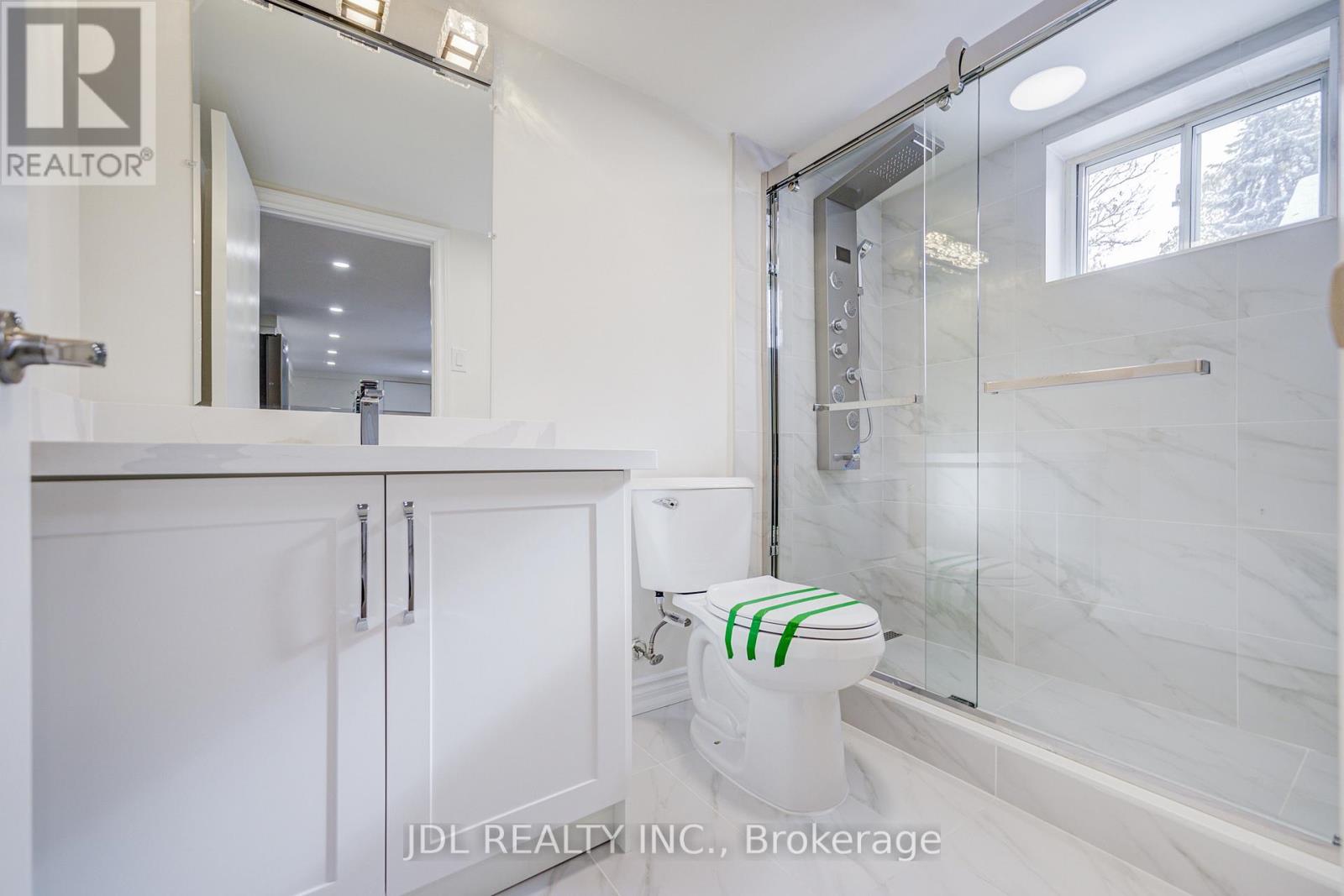 138 Wesley Street W, Toronto, Ontario  M8Y 2X1 - Photo 32 - W12550452