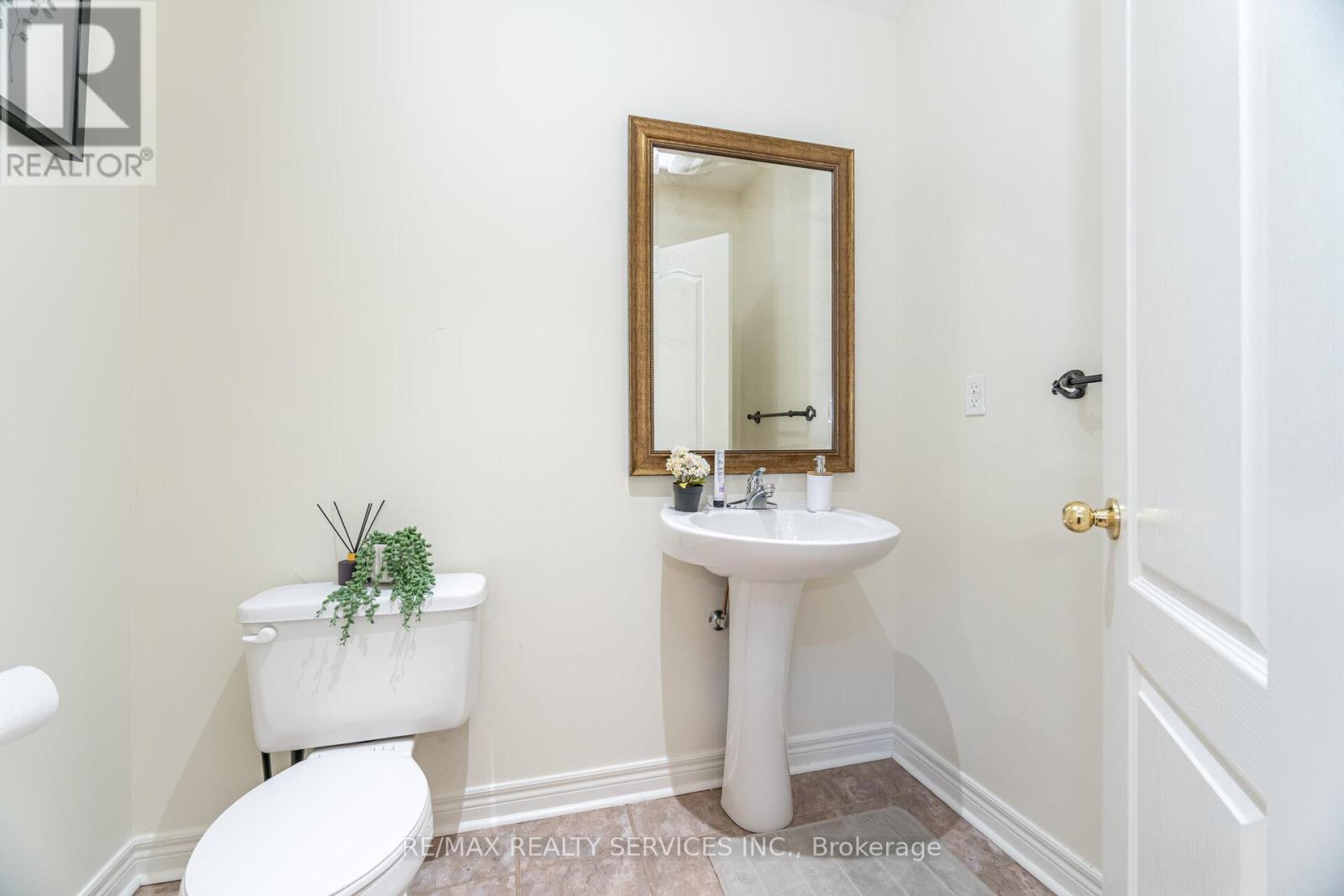 12 Rainy Dale Road, Brampton, Ontario  L6V 4S7 - Photo 21 - W12550460