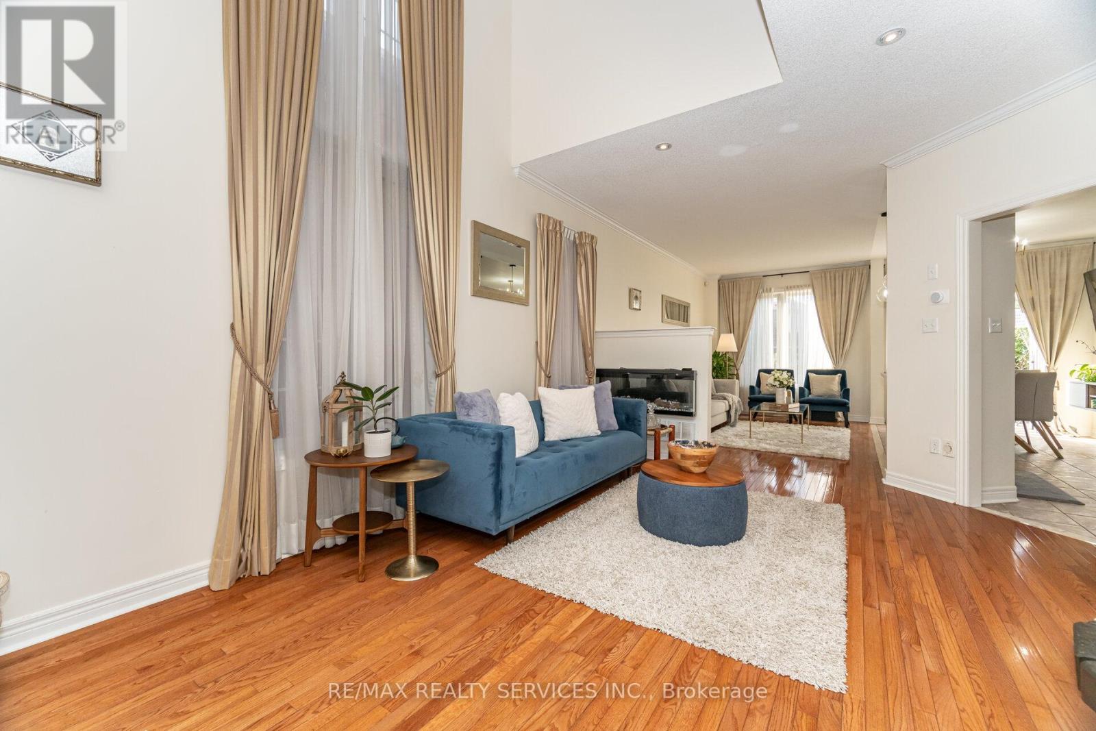 12 Rainy Dale Road, Brampton, Ontario  L6V 4S7 - Photo 9 - W12550460