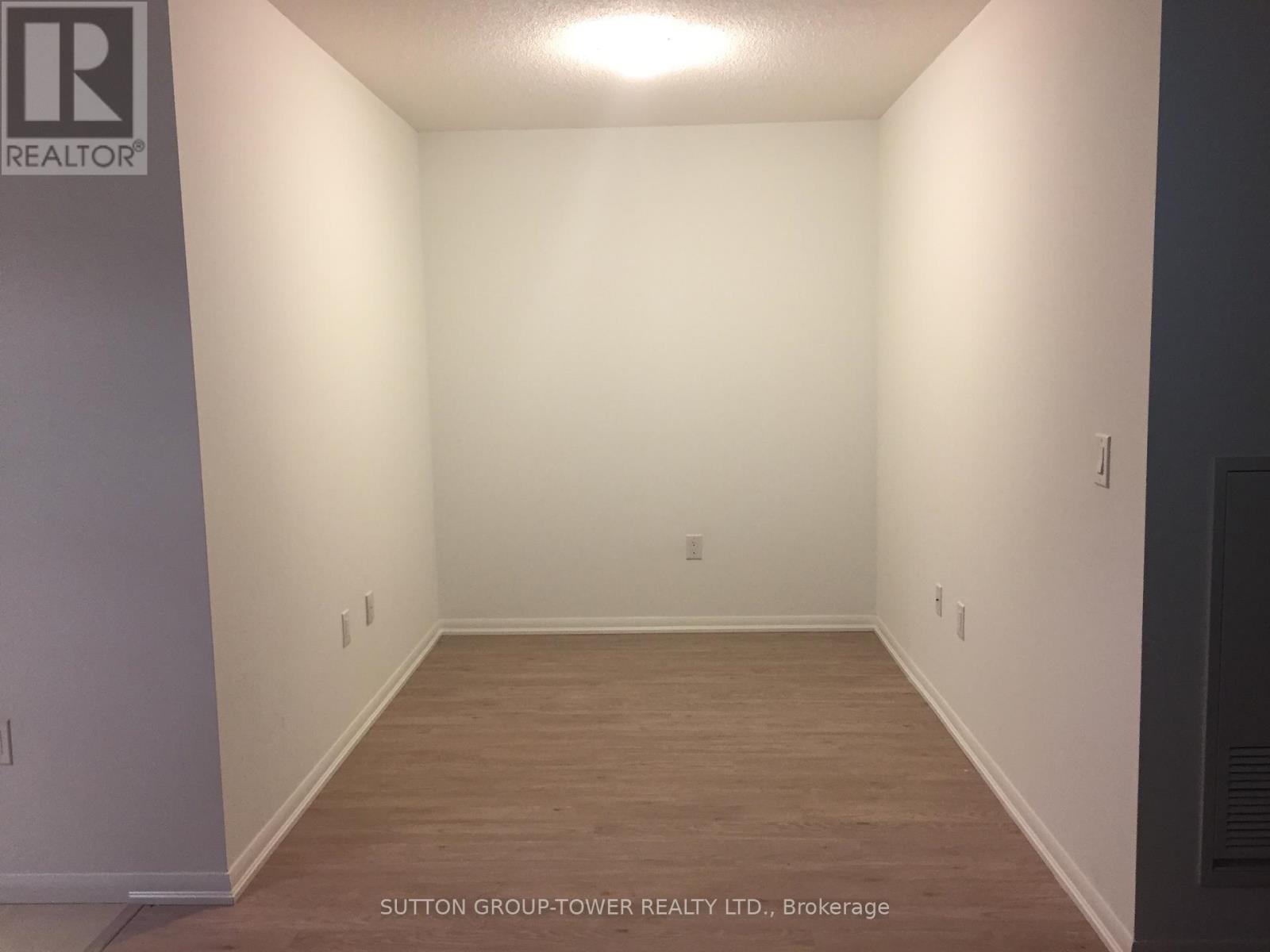 808 - 830 Lawrence Avenue W, Toronto, Ontario  M6A 1C3 - Photo 12 - W12550466