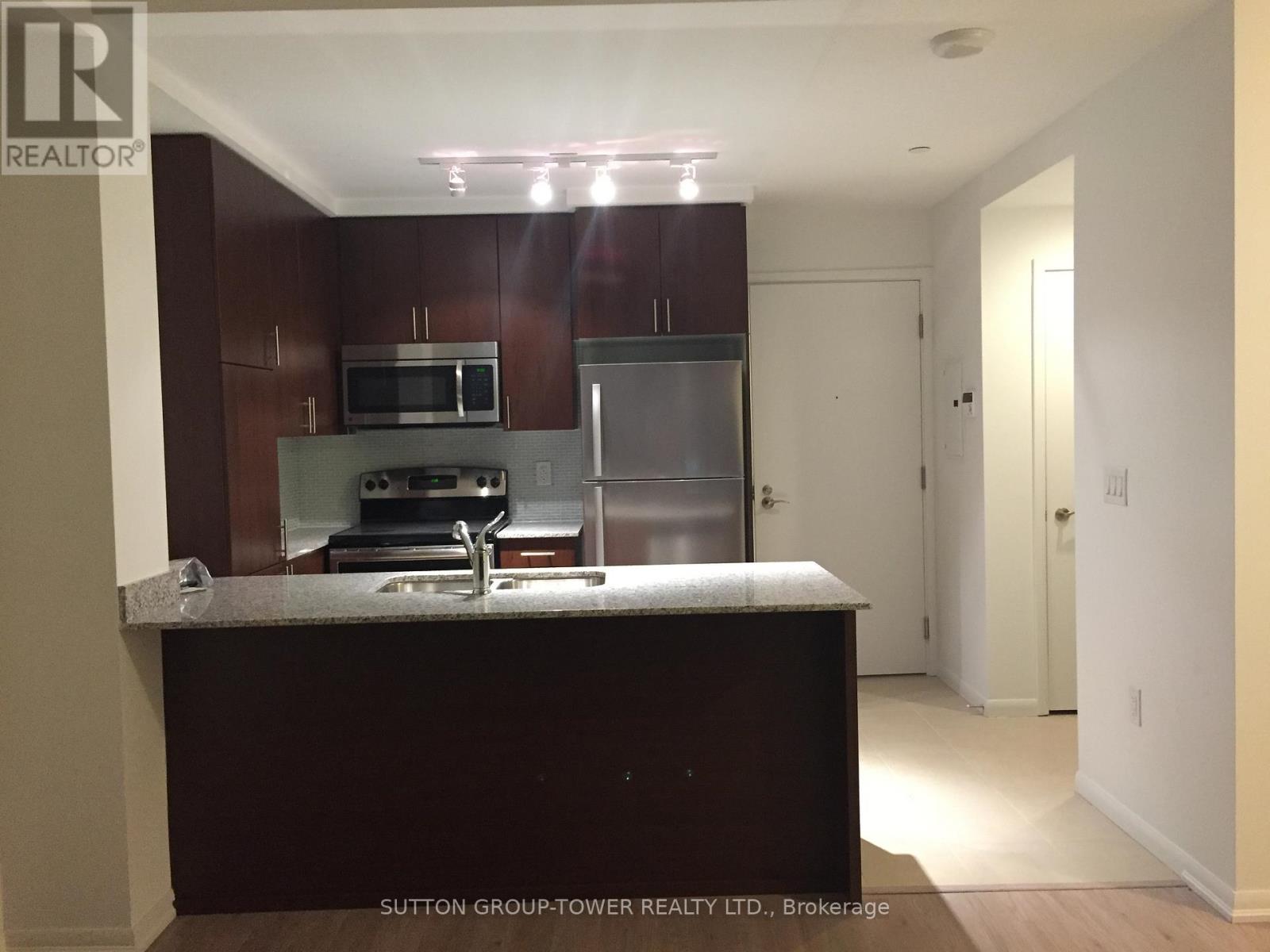 808 - 830 Lawrence Avenue W, Toronto, Ontario  M6A 1C3 - Photo 13 - W12550466