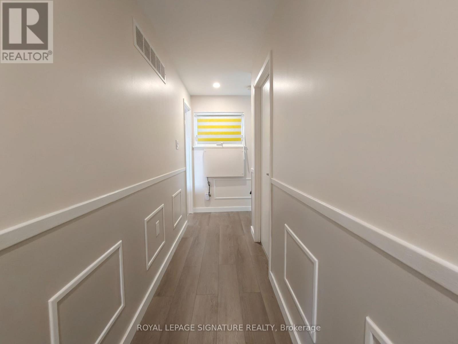 (Upper) - 1443 Glen Rutley Circle, Mississauga, Ontario  L4X 1Z8 - Photo 5 - W12550498