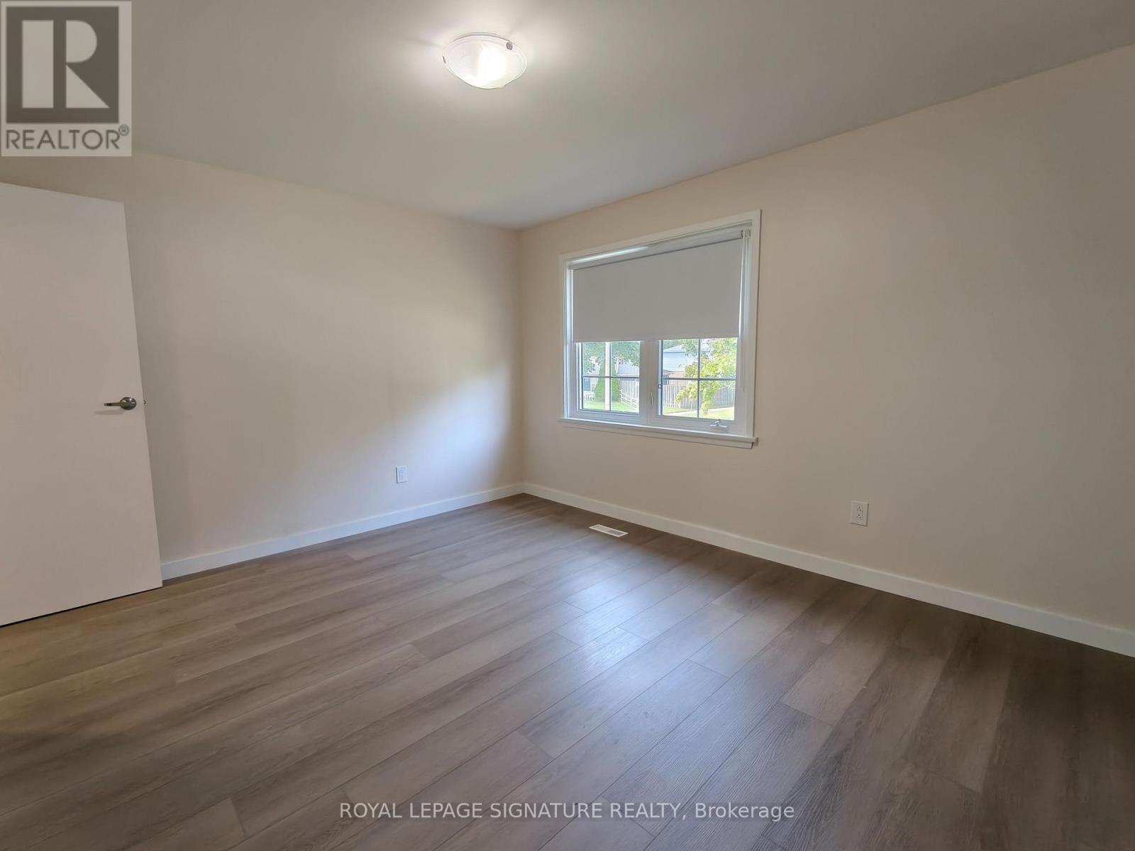 (Upper) - 1443 Glen Rutley Circle, Mississauga, Ontario  L4X 1Z8 - Photo 8 - W12550498