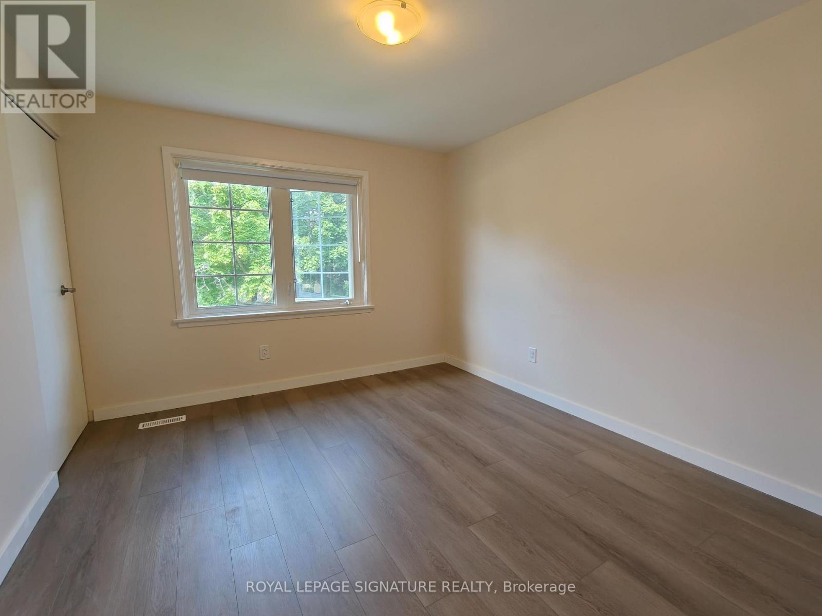 (Upper) - 1443 Glen Rutley Circle, Mississauga, Ontario  L4X 1Z8 - Photo 9 - W12550498