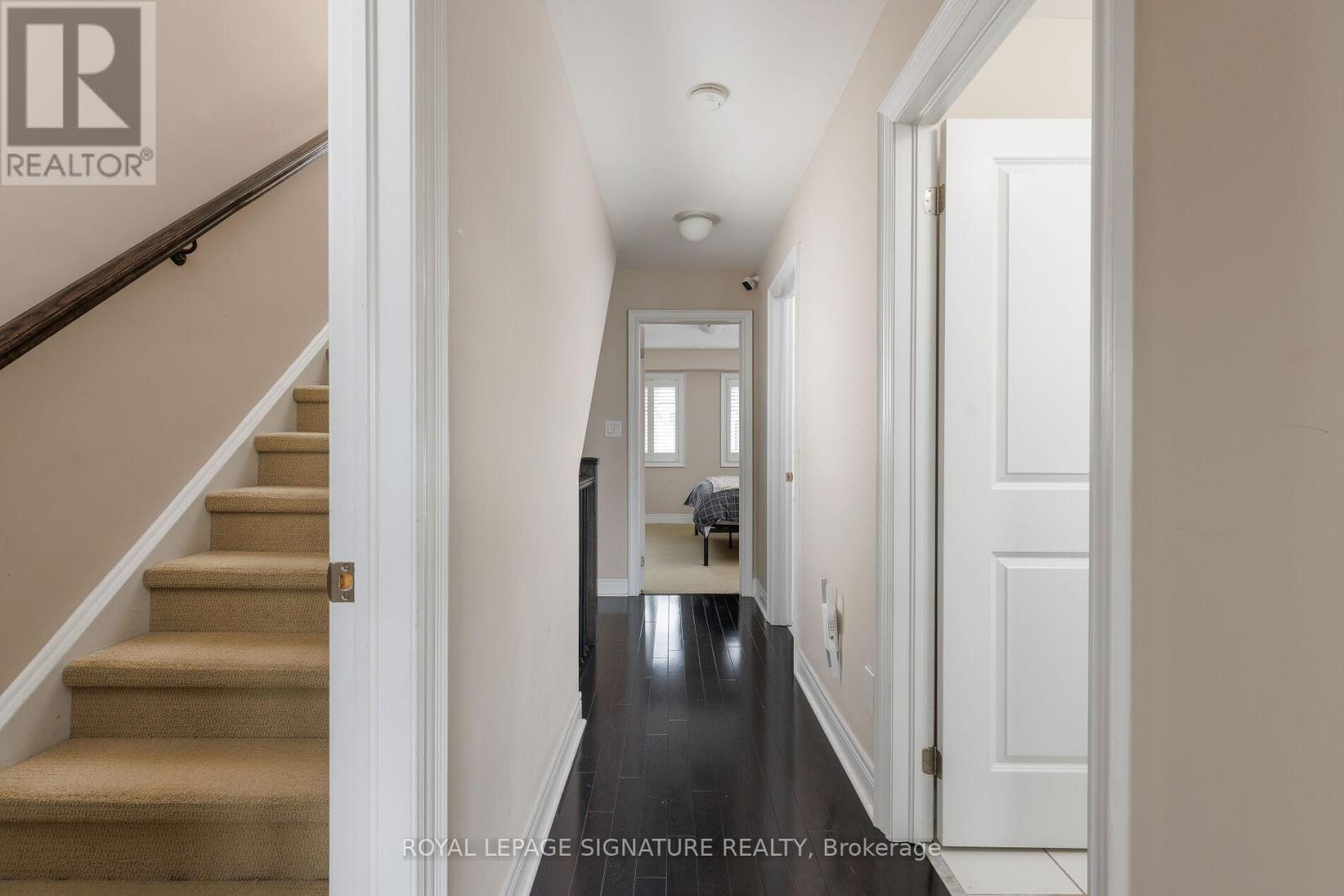 825c Oxford Street, Toronto, Ontario  M8Z 0B3 - Photo 19 - W12550522