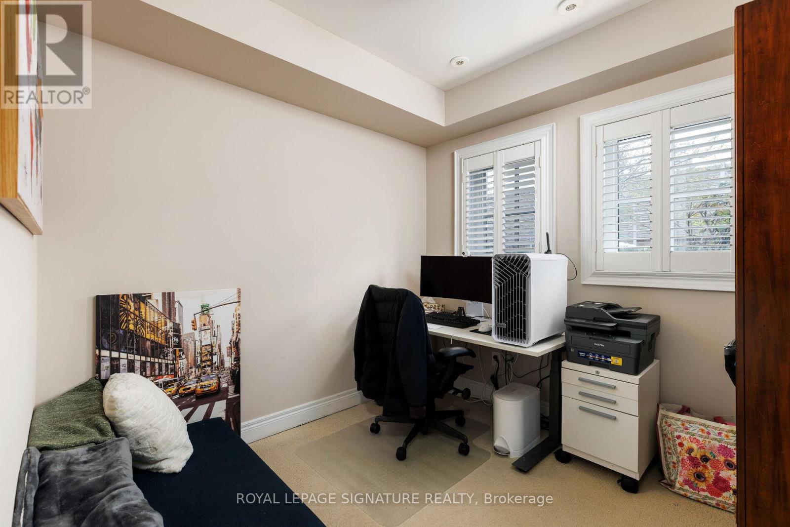 825c Oxford Street, Toronto, Ontario  M8Z 0B3 - Photo 24 - W12550522