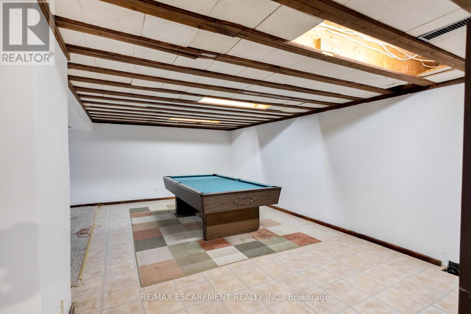 2250 Middlesmoor Crescent, Burlington, Ontario  L7P 3X6 - Photo 29 - W12550536