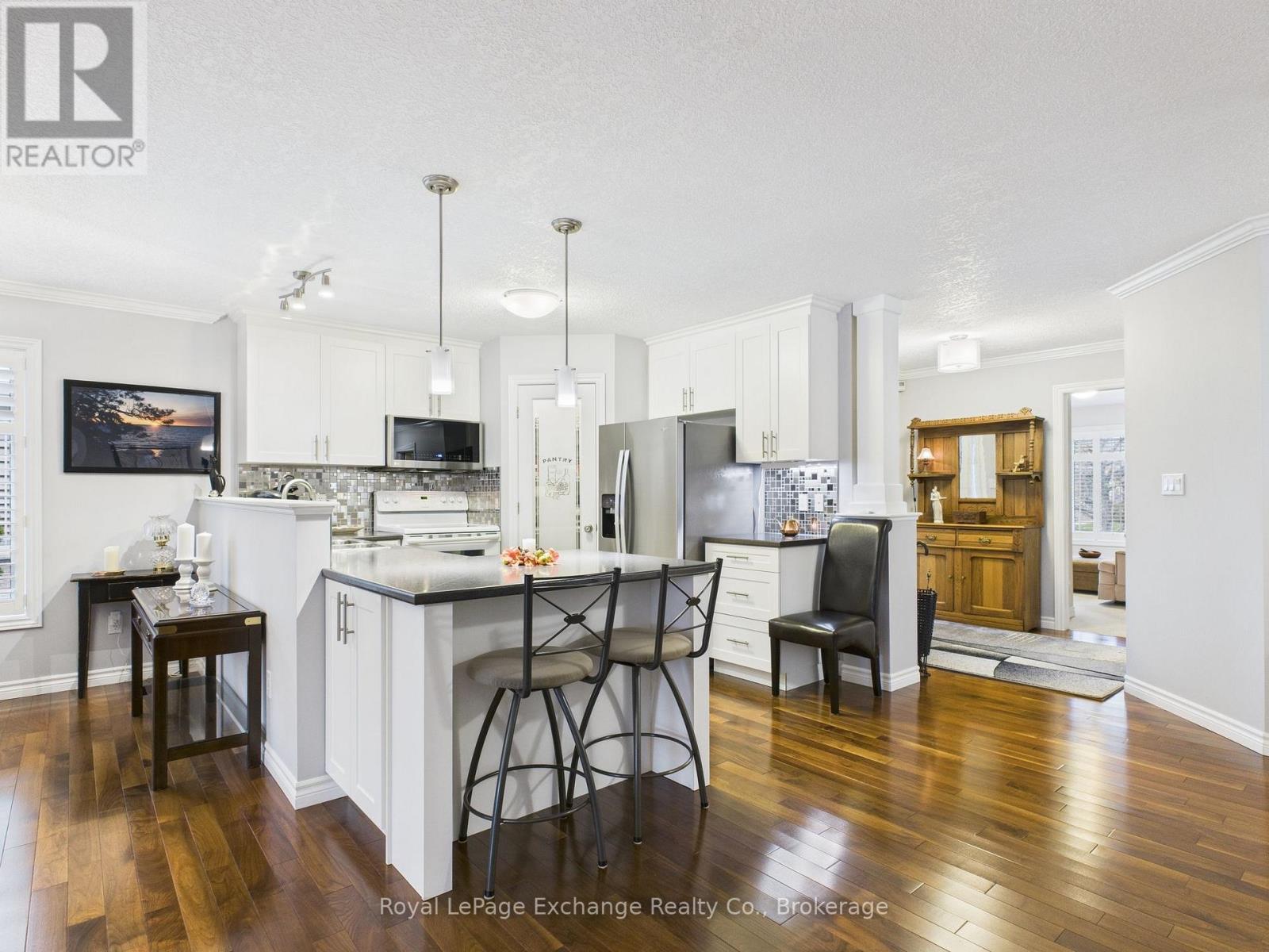 8 - 395 Joseph Street W, Saugeen Shores, Ontario N0H 2C2 - Photo 19 - X12550650