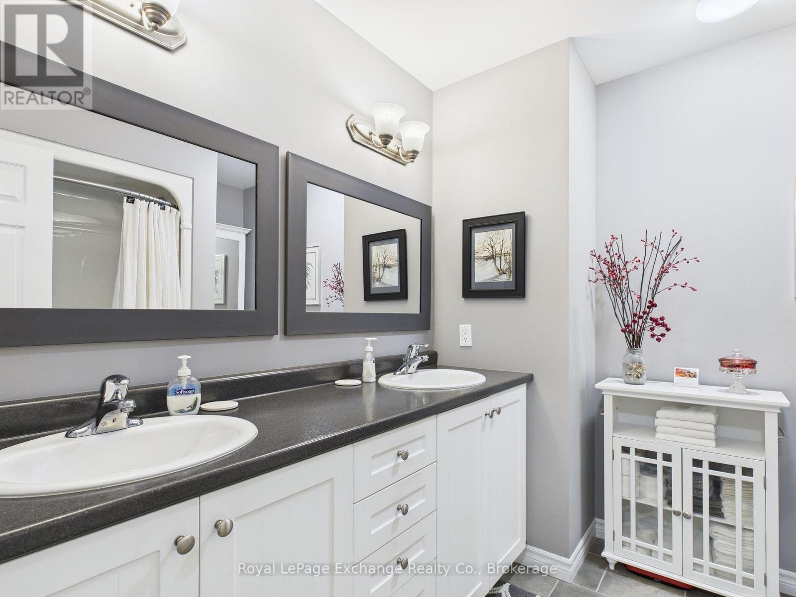 8 - 395 Joseph Street W, Saugeen Shores, Ontario N0H 2C2 - Photo 29 - X12550650