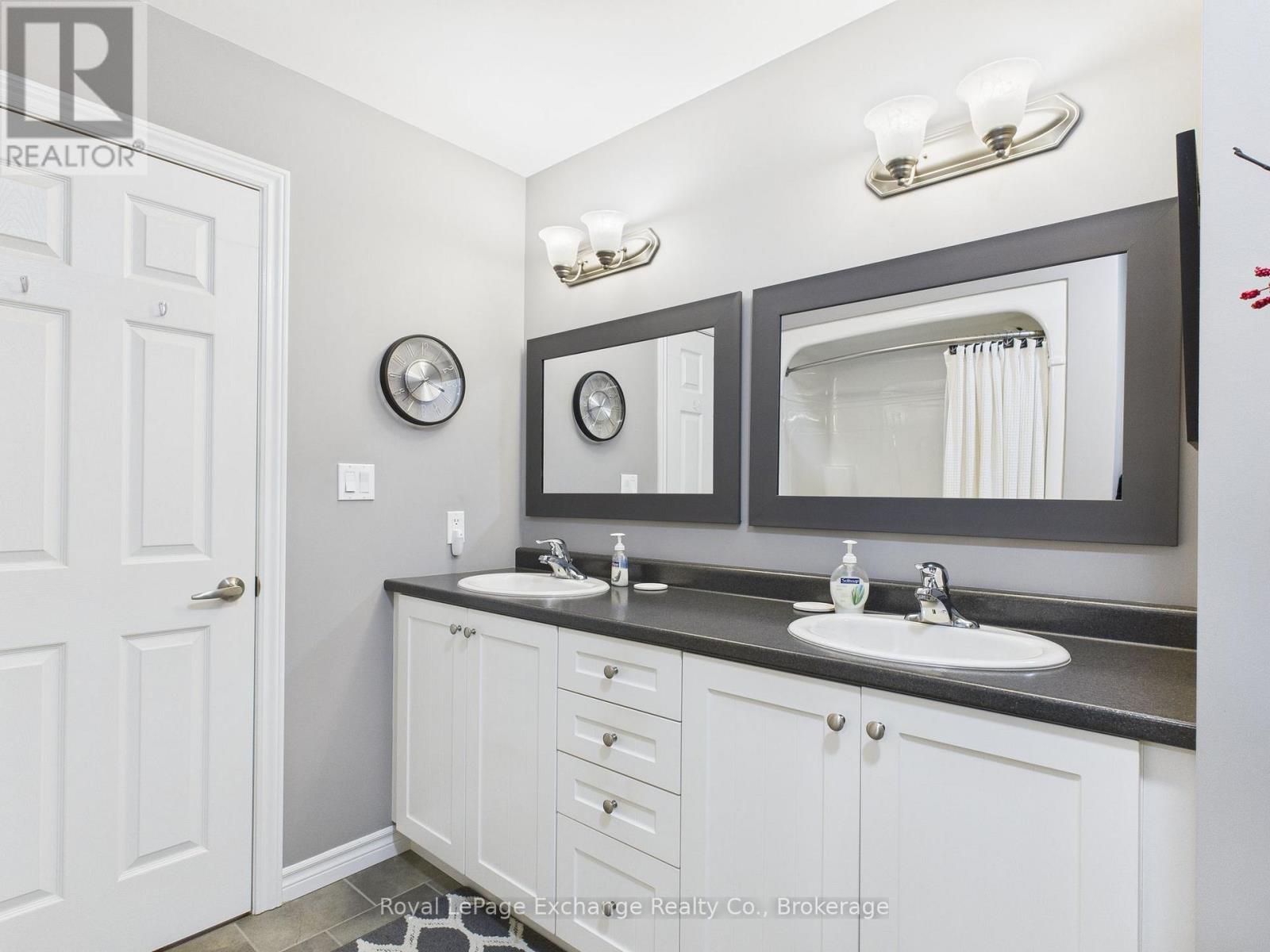 8 - 395 Joseph Street W, Saugeen Shores, Ontario N0H 2C2 - Photo 30 - X12550650