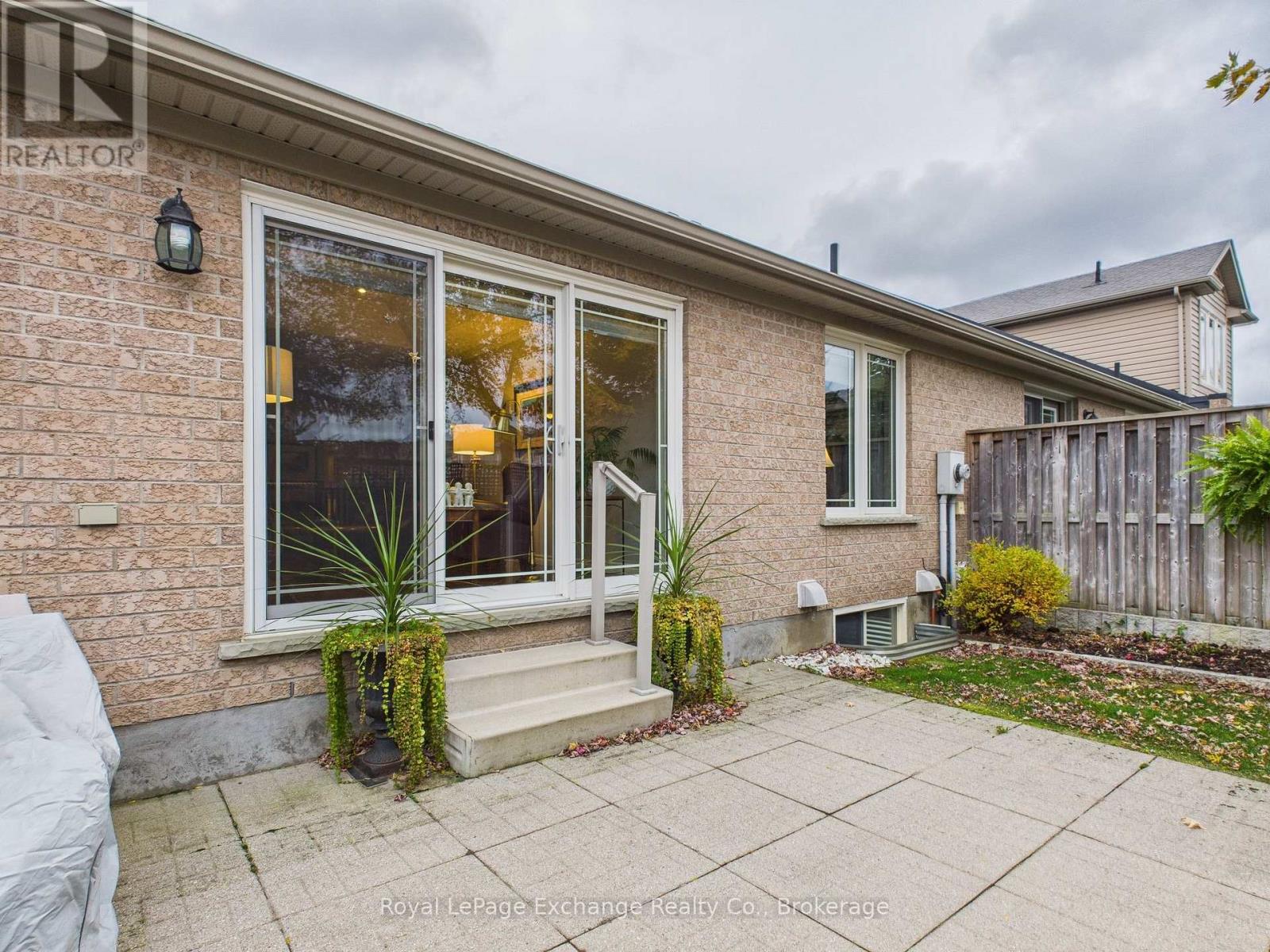 8 - 395 Joseph Street W, Saugeen Shores, Ontario N0H 2C2 - Photo 34 - X12550650