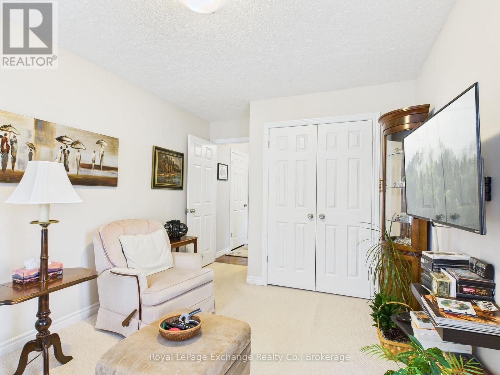 8 - 395 Joseph Street W, Saugeen Shores, Ontario N0H 2C2 - Photo 7 - X12550650