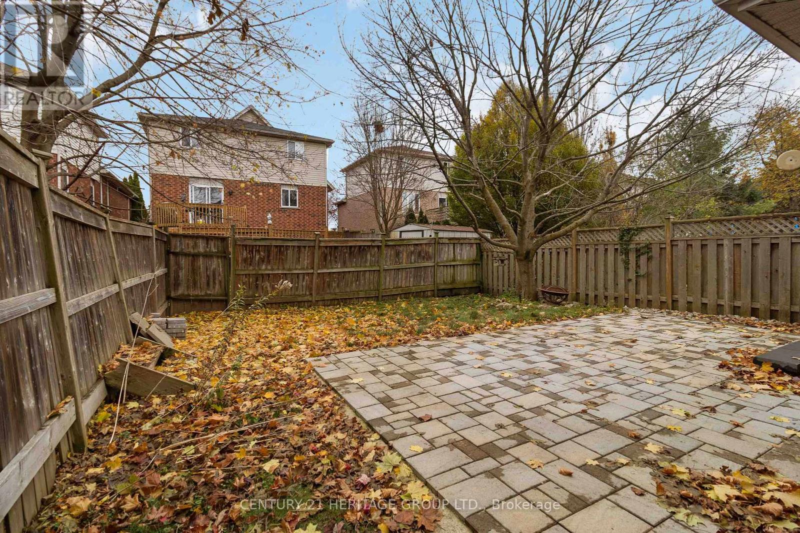 77 Doyle Drive, Guelph, Ontario N1G 5B9 - Photo 49 - X12525664