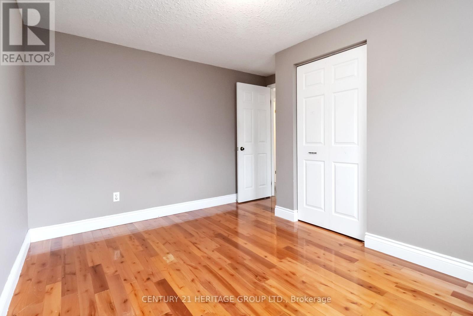 77 Doyle Drive, Guelph, Ontario N1G 5B9 - Photo 40 - X12525664