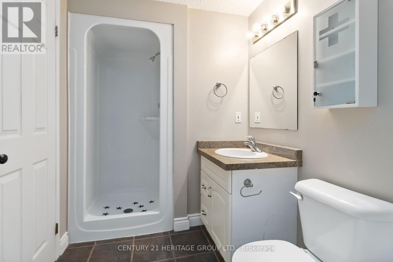 77 Doyle Drive, Guelph, Ontario N1G 5B9 - Photo 34 - X12525664