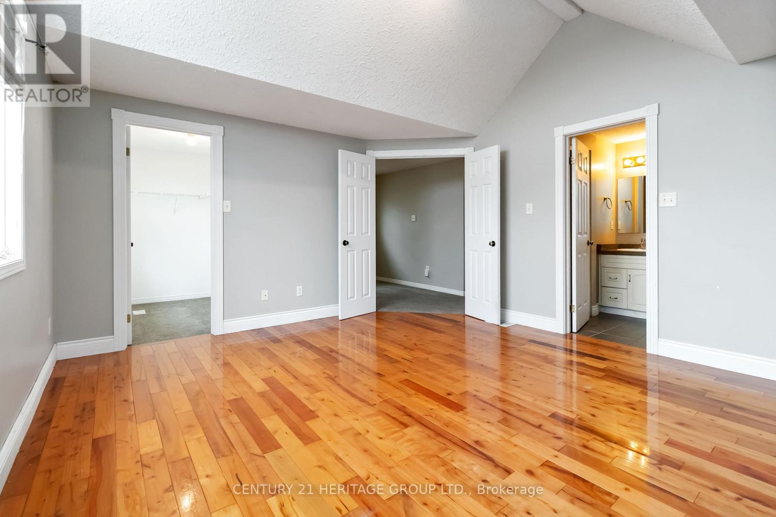 77 Doyle Drive, Guelph, Ontario N1G 5B9 - Photo 30 - X12525664