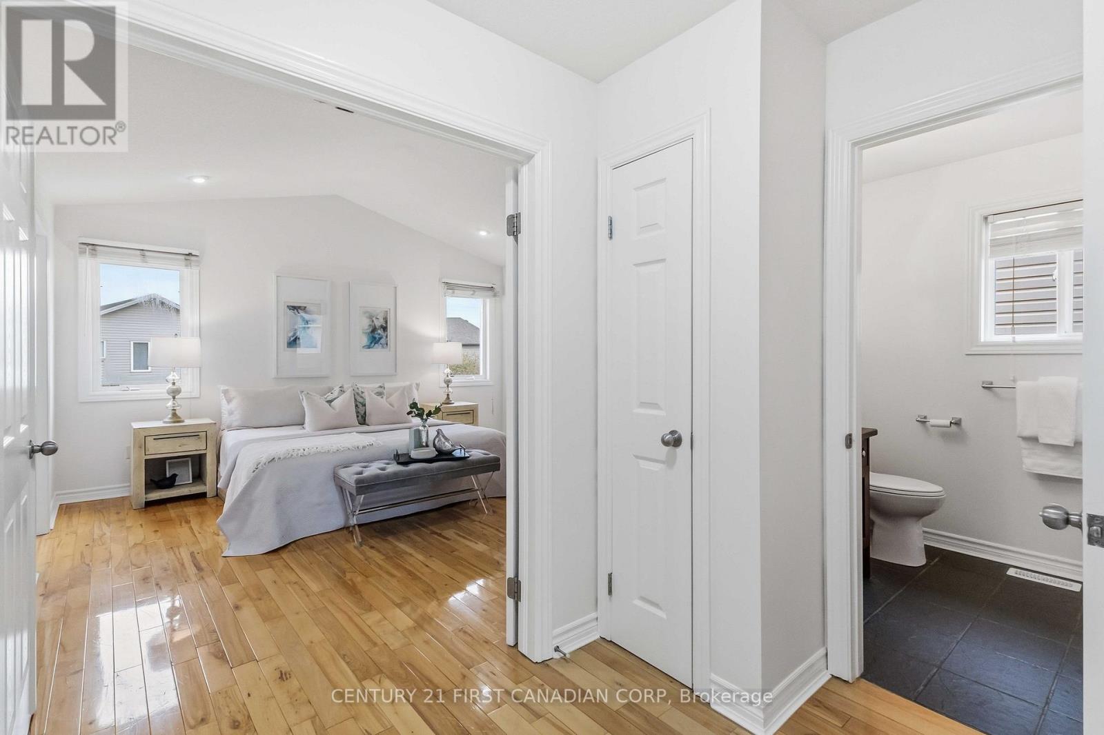 1353 South Wenige Drive, London North, Ontario  N5X 4M8 - Photo 14 - X12550634