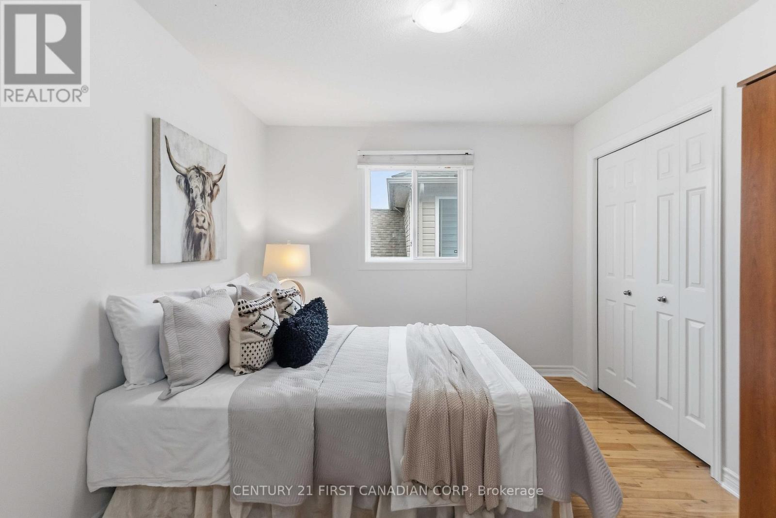 1353 South Wenige Drive, London North, Ontario  N5X 4M8 - Photo 20 - X12550634