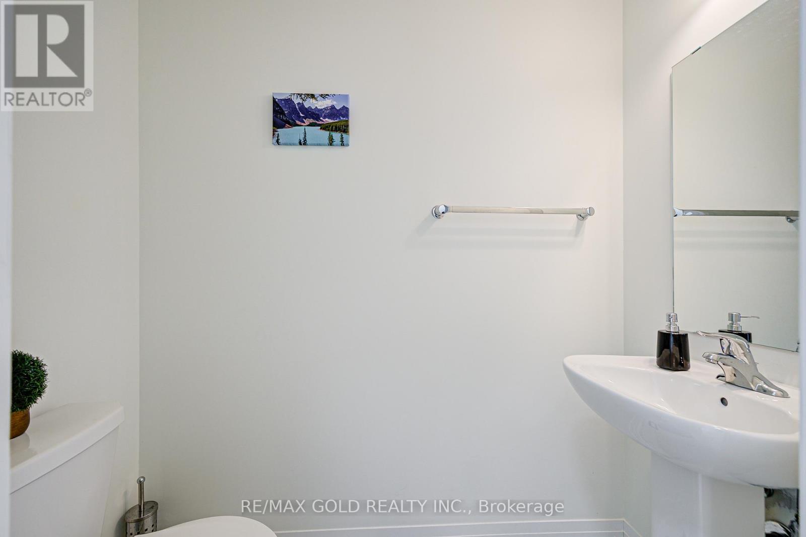 8 - 10 Freedom Crescent, Hamilton, Ontario  L0R 1W0 - Photo 22 - X12550366