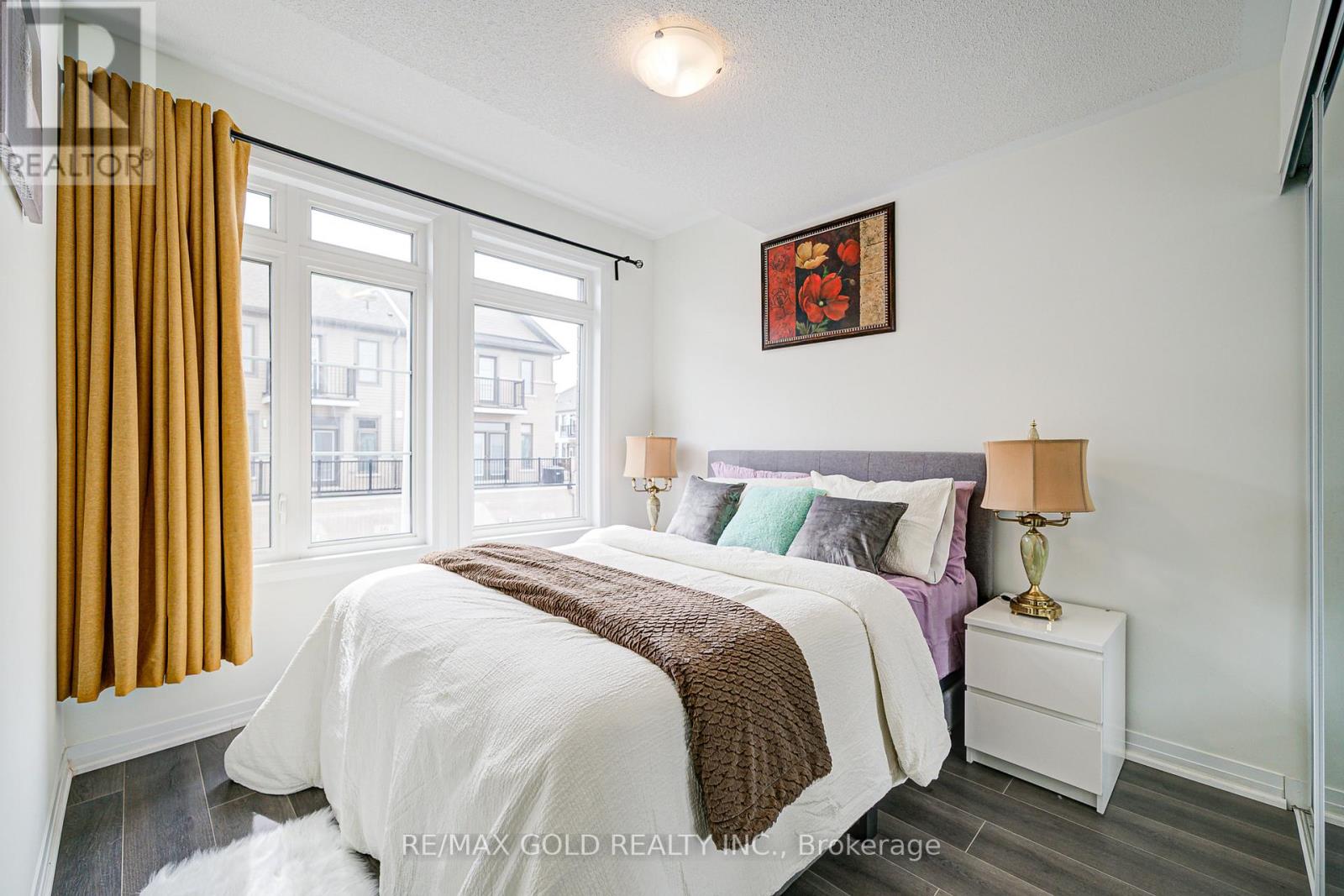 8 - 10 Freedom Crescent, Hamilton, Ontario  L0R 1W0 - Photo 28 - X12550366