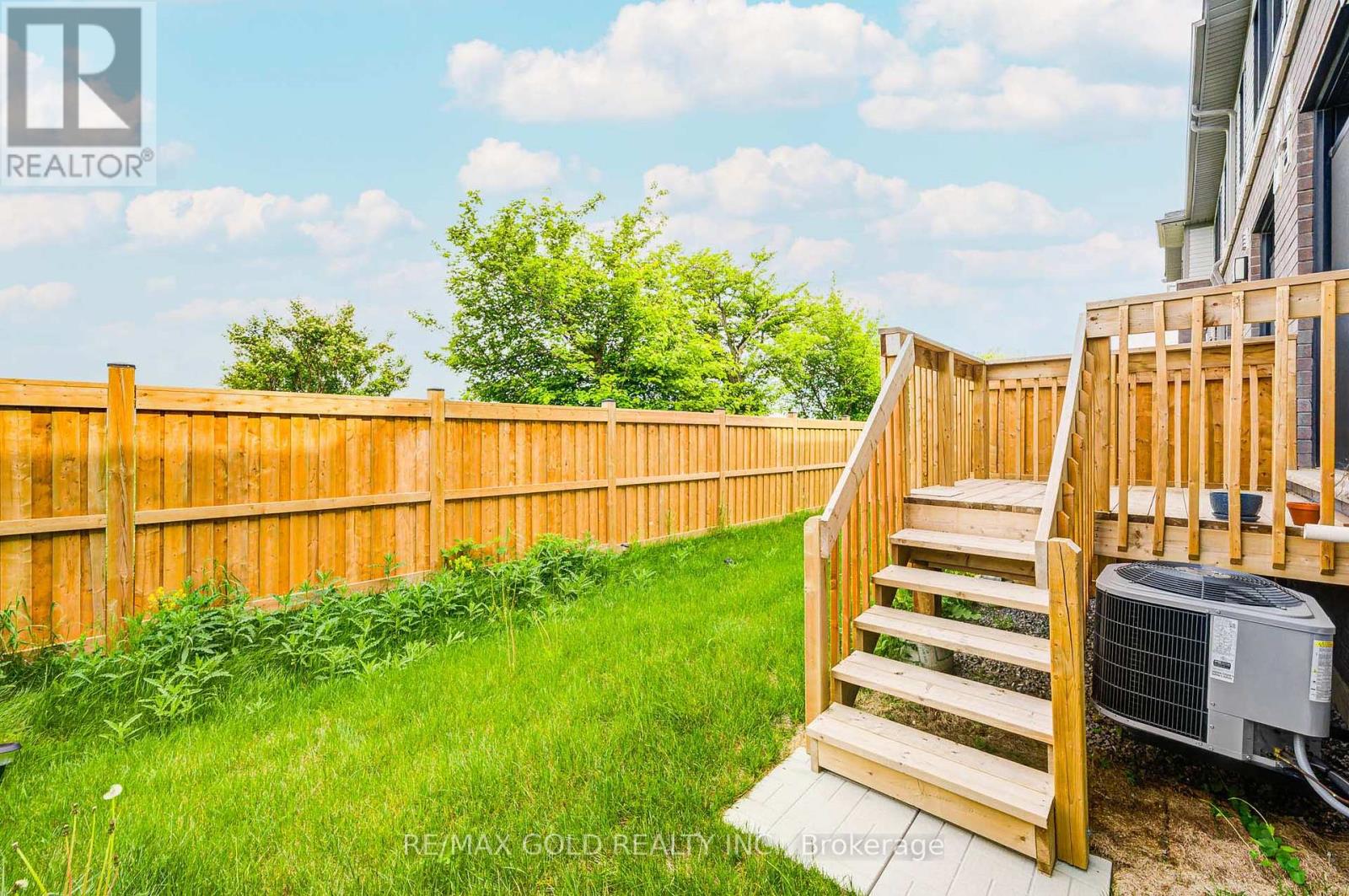 8 - 10 Freedom Crescent, Hamilton, Ontario  L0R 1W0 - Photo 43 - X12550366