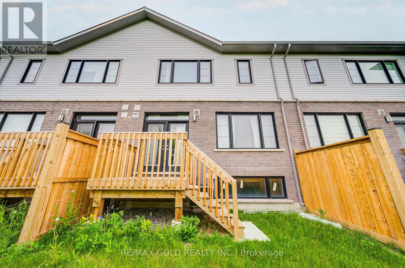 8 - 10 Freedom Crescent, Hamilton, Ontario  L0R 1W0 - Photo 45 - X12550366