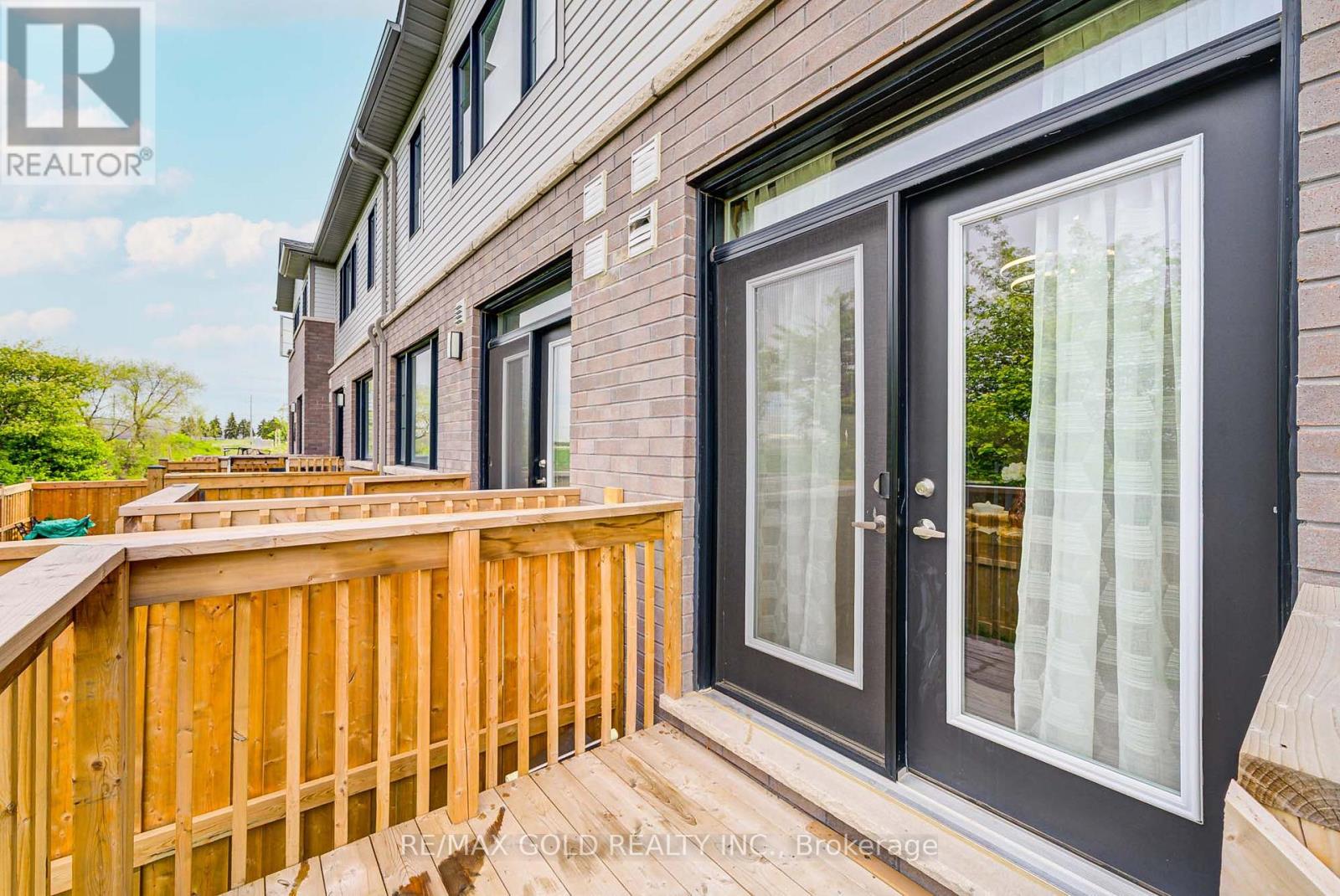 8 - 10 Freedom Crescent, Hamilton, Ontario  L0R 1W0 - Photo 46 - X12550366