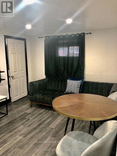 85 Wilson Street, Hamilton, Ontario  L8R 1C7 - Photo 14 - X12550502