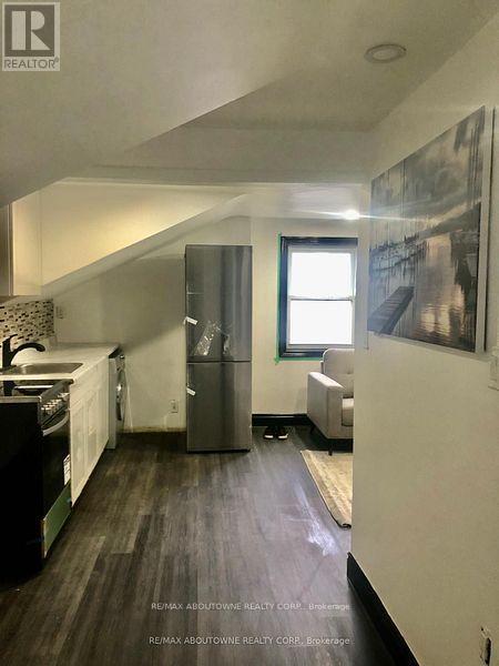 85 Wilson Street, Hamilton, Ontario  L8R 1C7 - Photo 19 - X12550502