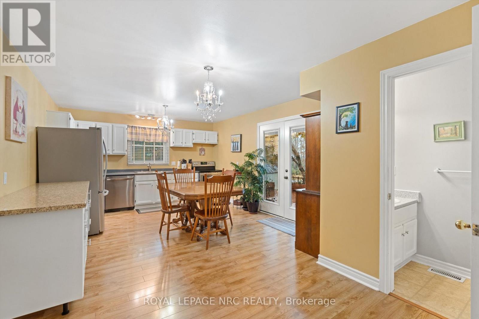 19 Brigantine Court, St. Catharines, Ontario L2M 7V4 - Photo 10 - X12550570