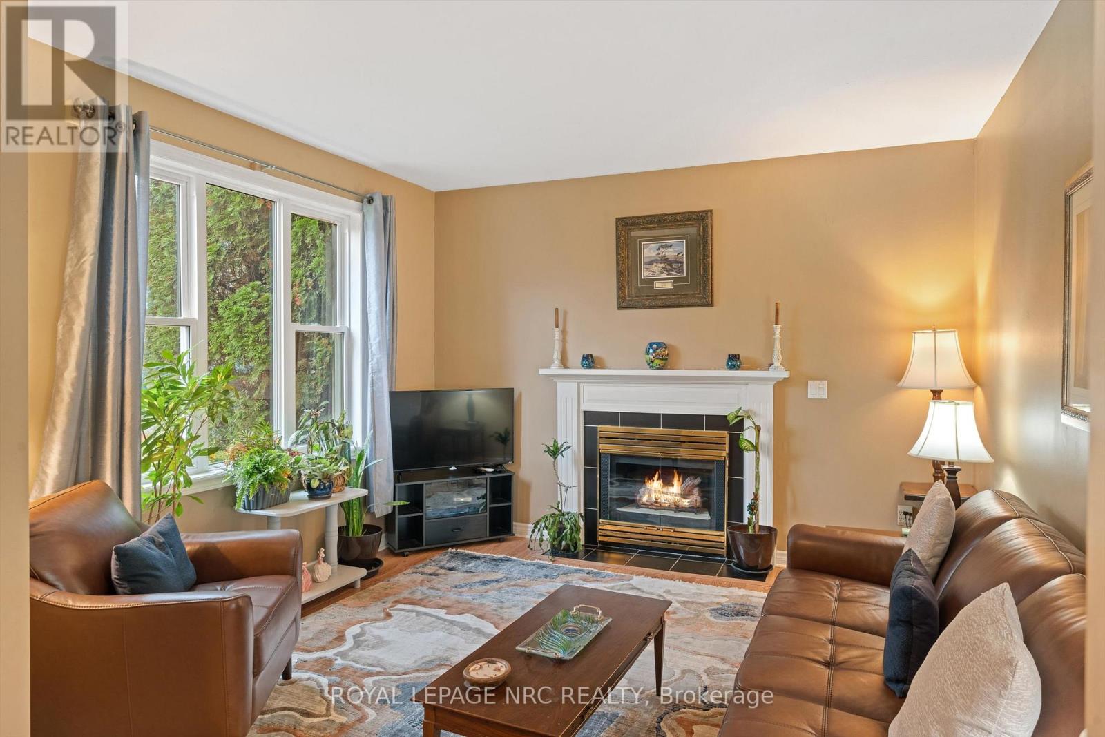 19 Brigantine Court, St. Catharines, Ontario L2M 7V4 - Photo 7 - X12550570