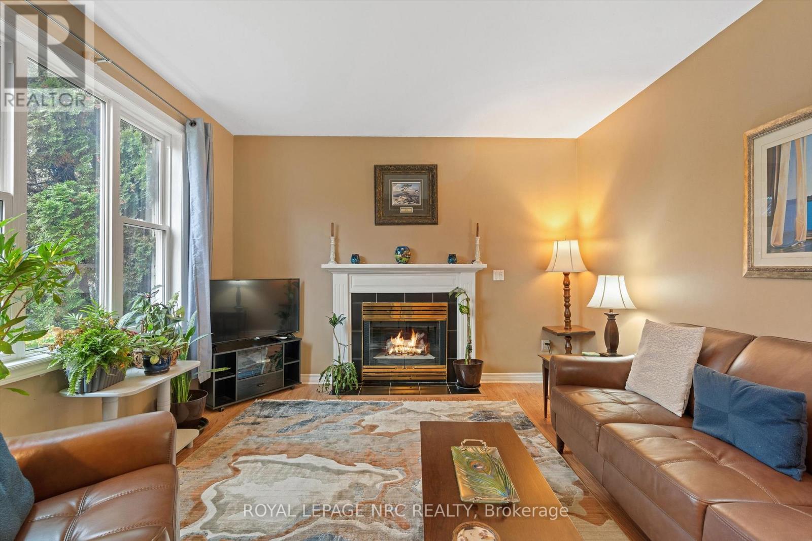 19 Brigantine Court, St. Catharines, Ontario L2M 7V4 - Photo 8 - X12550570