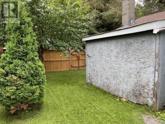 409 Roberta Street, Thunder Bay, Ontario  P7A 1A7 - Photo 18 - TB253489