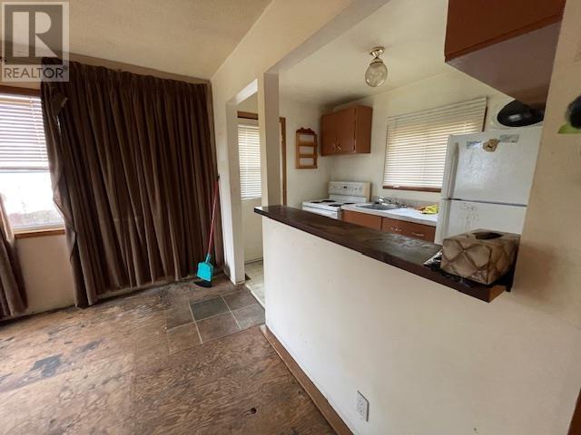 409 Roberta Street, Thunder Bay, Ontario  P7A 1A7 - Photo 3 - TB253489