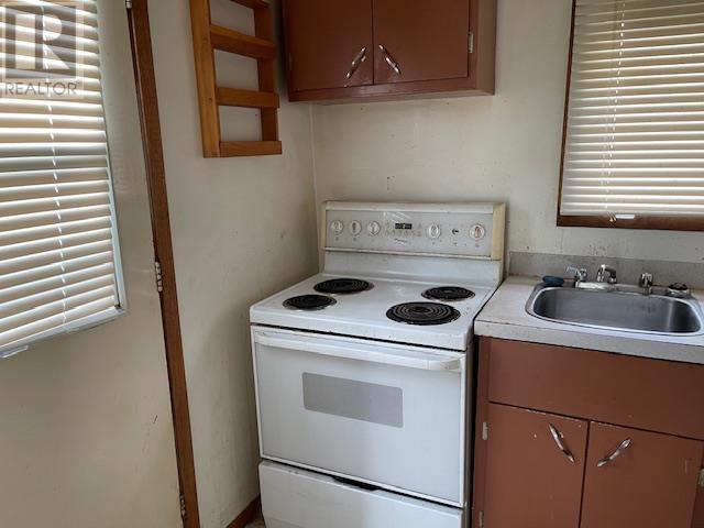 409 Roberta Street, Thunder Bay, Ontario  P7A 1A7 - Photo 4 - TB253489