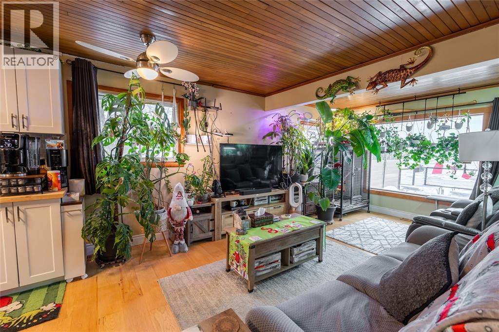 6288 Spruce Street, Lambton Shores, Ontario  N0N 1J2 - Photo 15 - 25028888