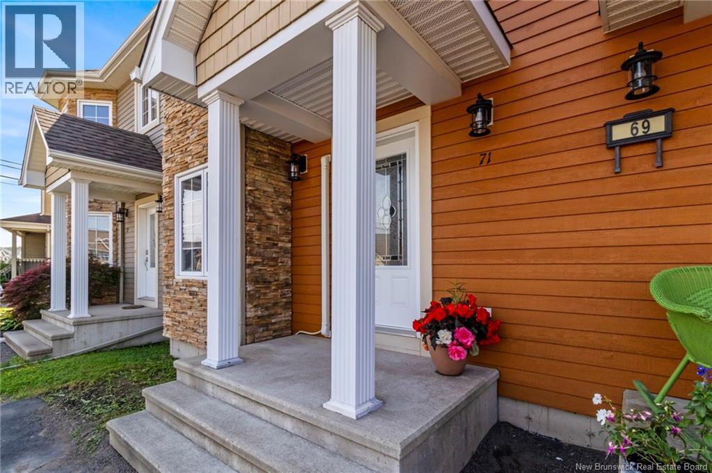 71 Lakeburn Avenue, Dieppe, New Brunswick  E1A 0Y8 - Photo 2 - NB130110