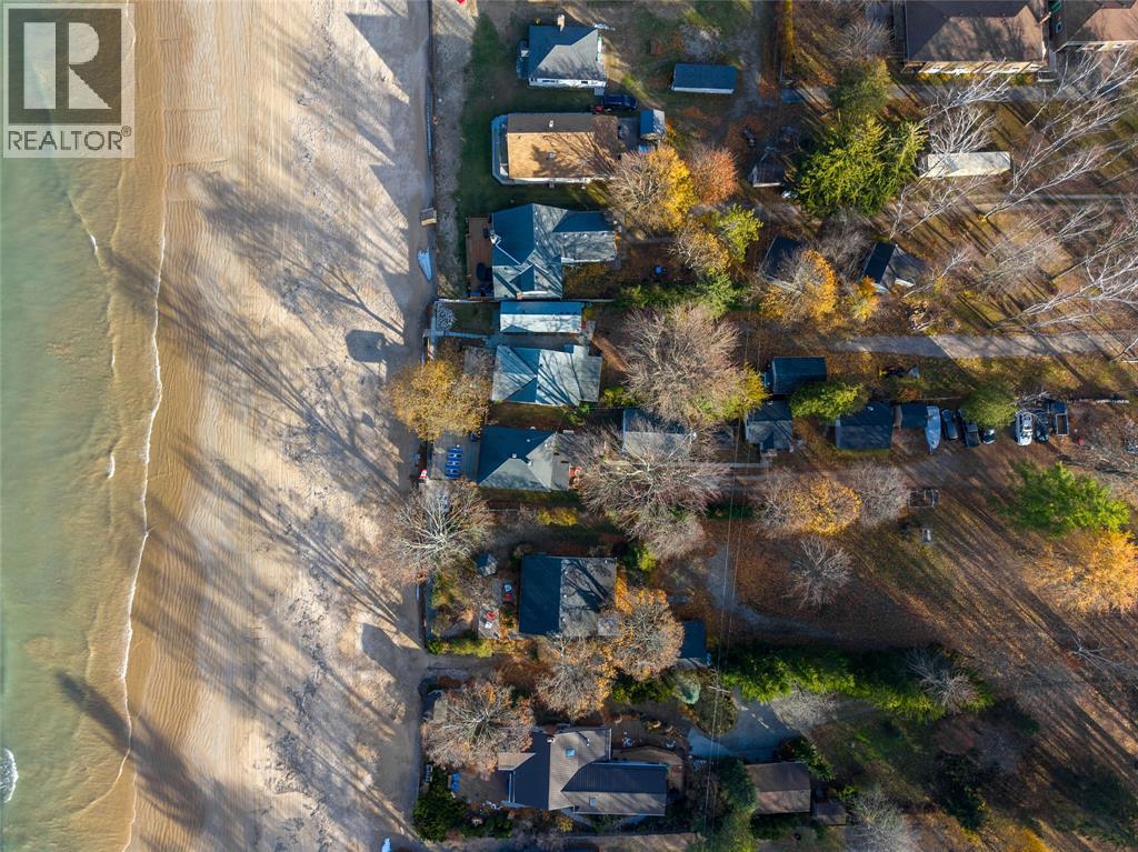 6288 Spruce Street, Lambton Shores, Ontario  N0N 1J2 - Photo 24 - 25028890