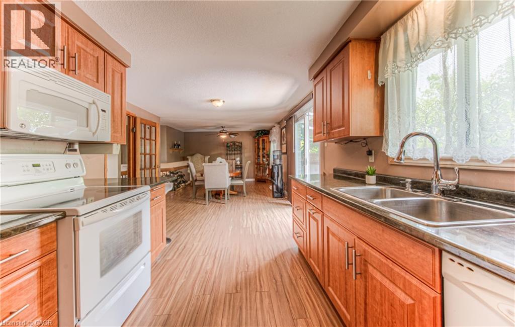 82 Roseneath Crescent, Kitchener, Ontario  N2E 1V9 - Photo 18 - 40776252