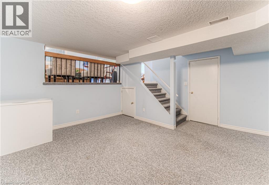 82 Roseneath Crescent, Kitchener, Ontario  N2E 1V9 - Photo 32 - 40776252