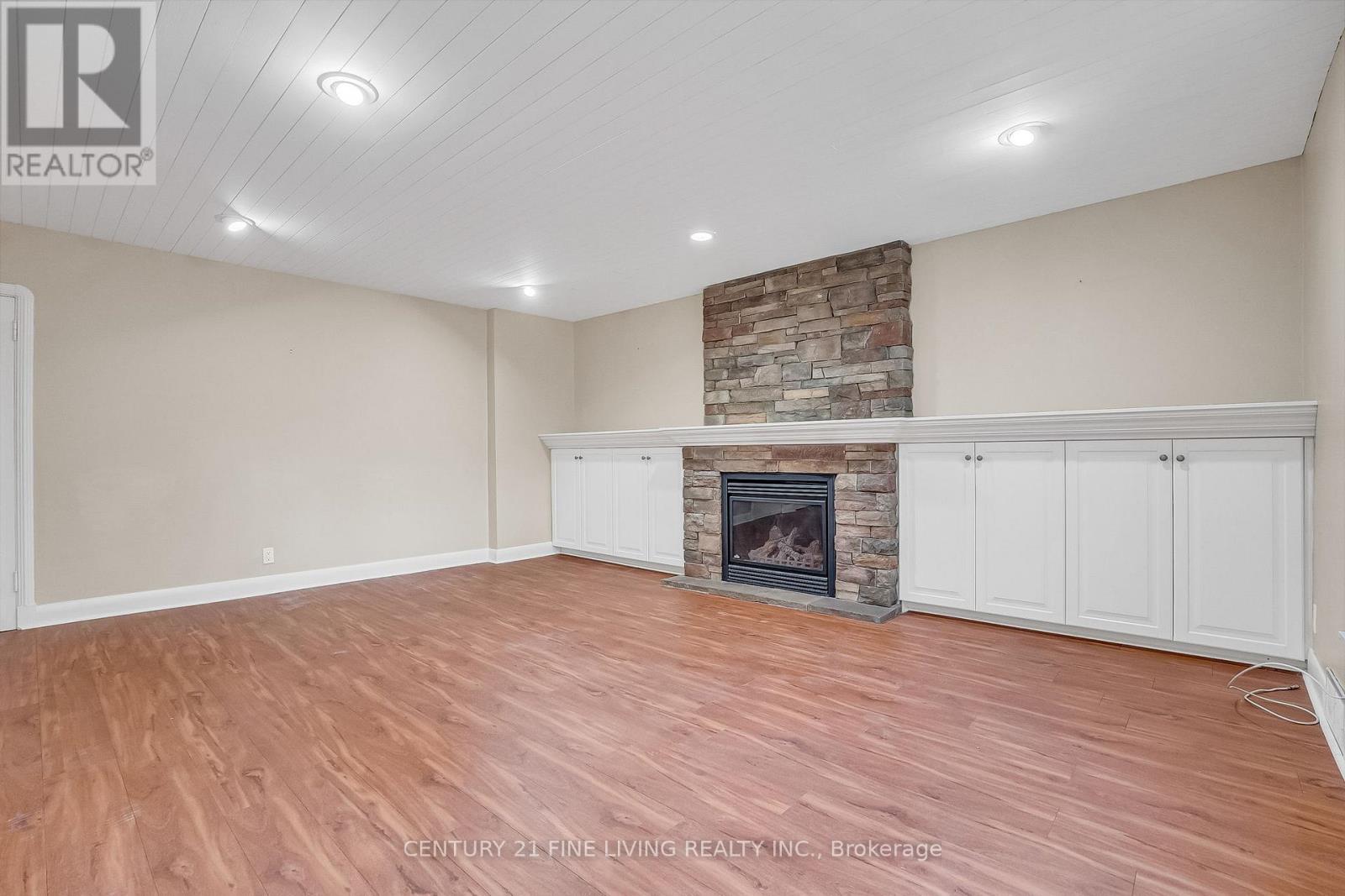 20 Owen Boulevard, Toronto, Ontario  M2P 1E9 - Photo 10 - C12546196