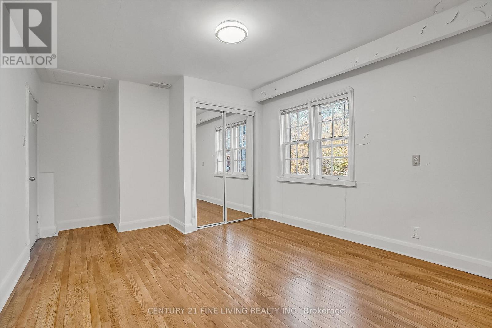 20 Owen Boulevard, Toronto, Ontario  M2P 1E9 - Photo 35 - C12546196