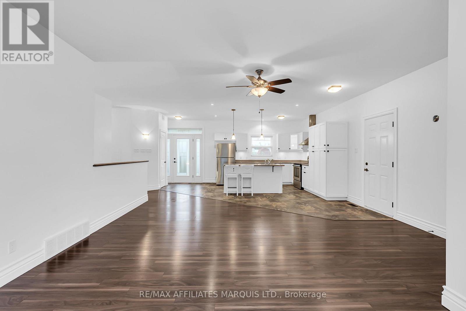 23 Calco Crescent, North Stormont, Ontario K0C 1W0 - Photo 16 - X12502142