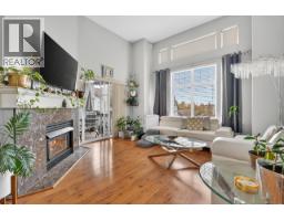 416 83 STAR CRESCENT