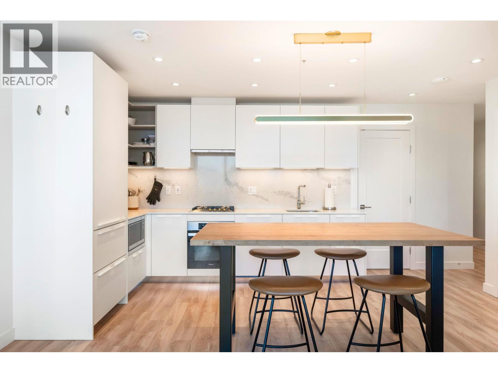 3104 6699 Dublane Avenue, Burnaby, British Columbia  V5H 0J8 - Photo 3 - R3067771