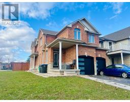 33 FAIRLAWN BOULEVARD, Brampton, Ontario