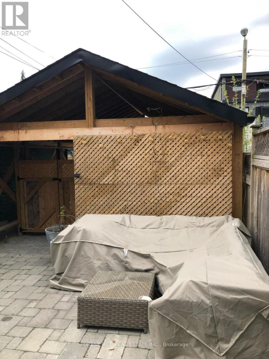 133 Ellsworth Avenue, Toronto, Ontario  M6G 2K5 - Photo 45 - C12550510